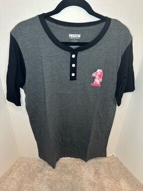 New Predator Men’s Charcoal & Black Henley with Red Chest Logo, size Large